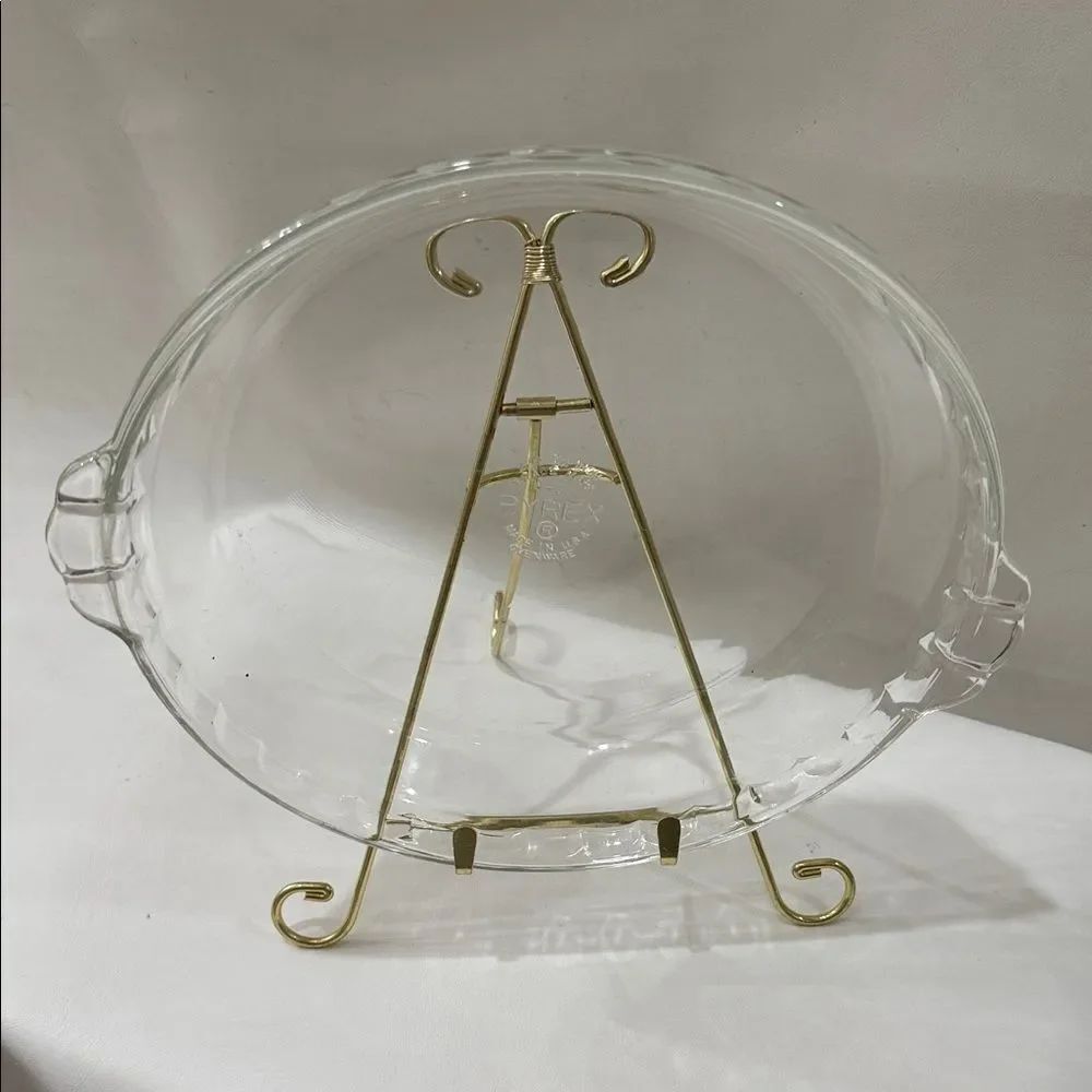 PYREX USA 229 Transparent Glass Baking Dish 9 1/2 In M33 Ovenware Handles Fluted